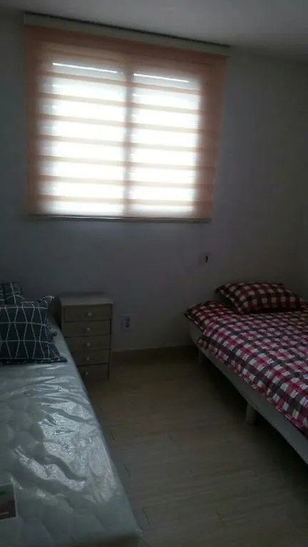 B.Stay Guest House 2*, Seoul South Korea